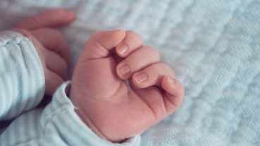 Odcięcie palca noworodkowi przez pielęgniarkę