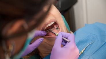 Leczenie ortodontyczne bez specjalizacji; a także o tym czy kardiolog może leczyć ginekologicznie a okulista operować trzustkę